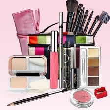 هزینه تریلیونی زنان ایرانی برای آرایش